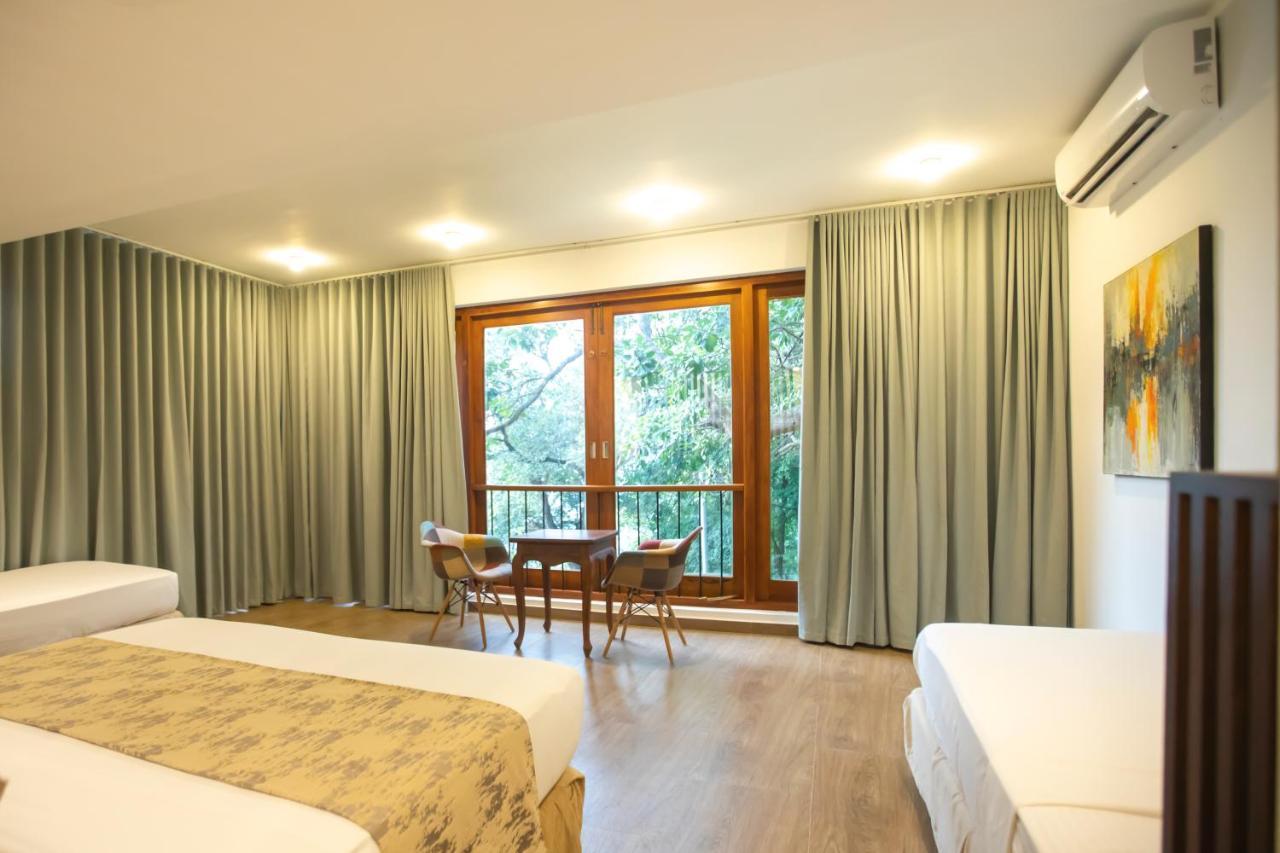 Birds Park Polgahawela Hotel Wadakada Kültér fotó